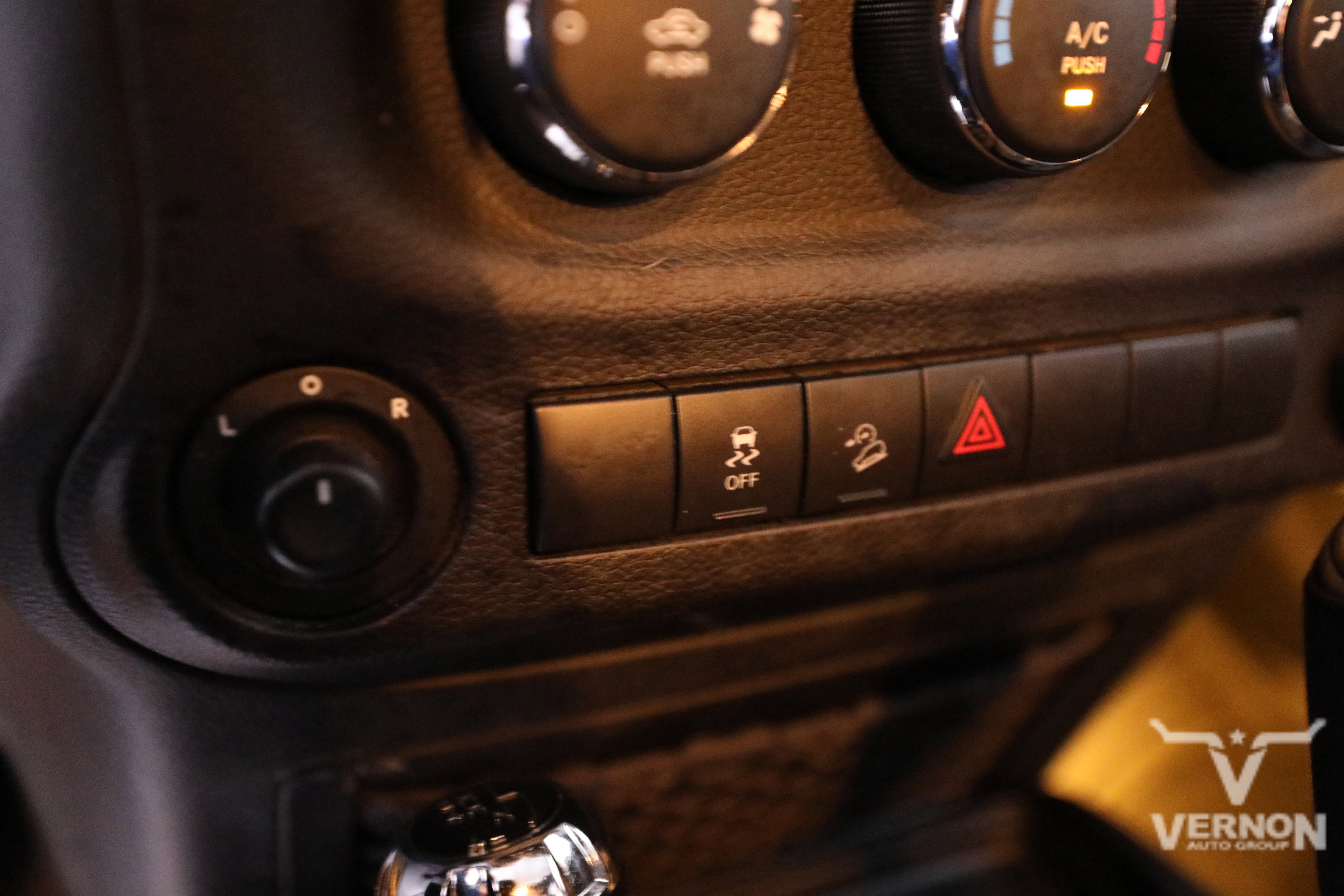 Used 2013 Jeep Wrangler Unlimited Sport image 22