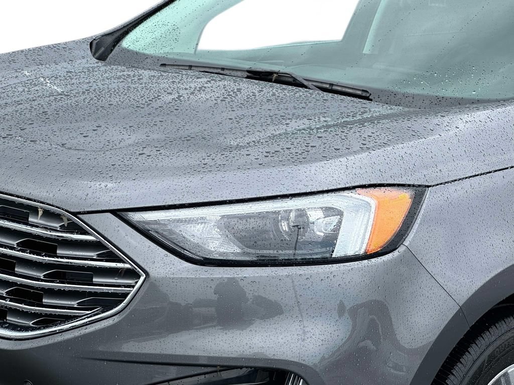 Certified 2024 Ford Edge Titanium AWD/4WD image 7
