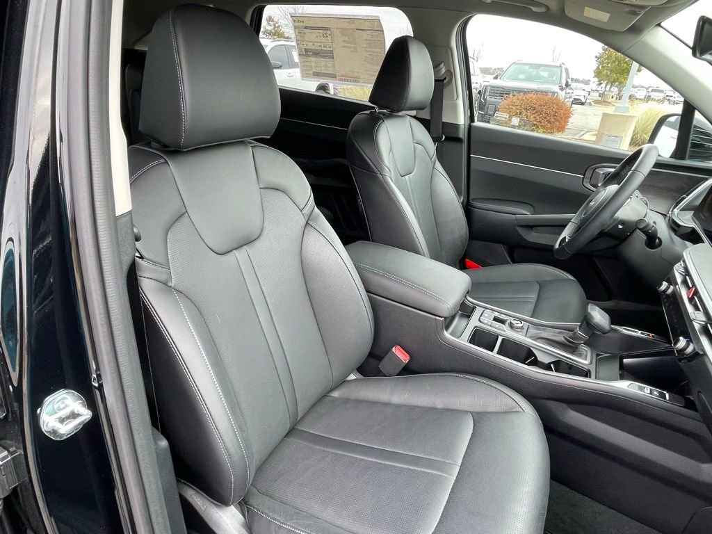 New 2025 Kia Sorento X-Line EX image 32