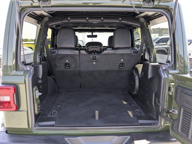 Used 2021 Jeep Wrangler Unlimited Sahara image 12