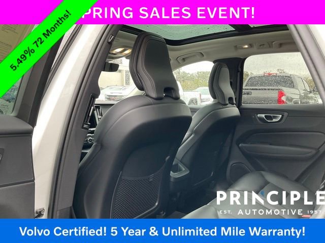 Certified 2025 Volvo XC60 B5 Core image 25