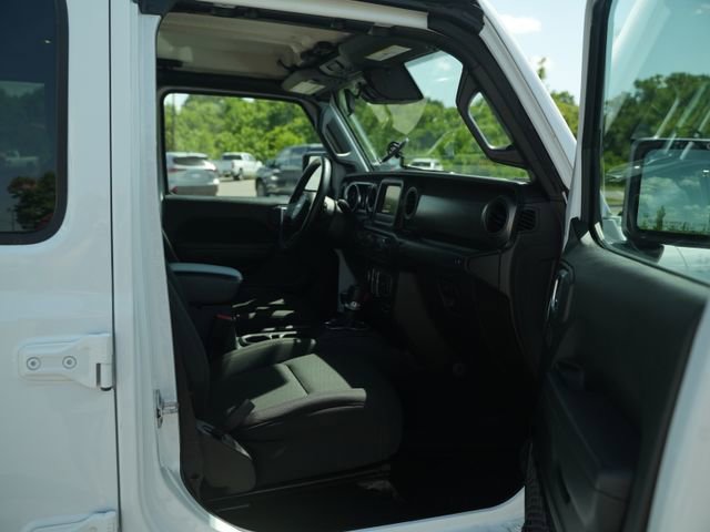 Used 2022 Jeep Gladiator Sport AWD/4WD image 19