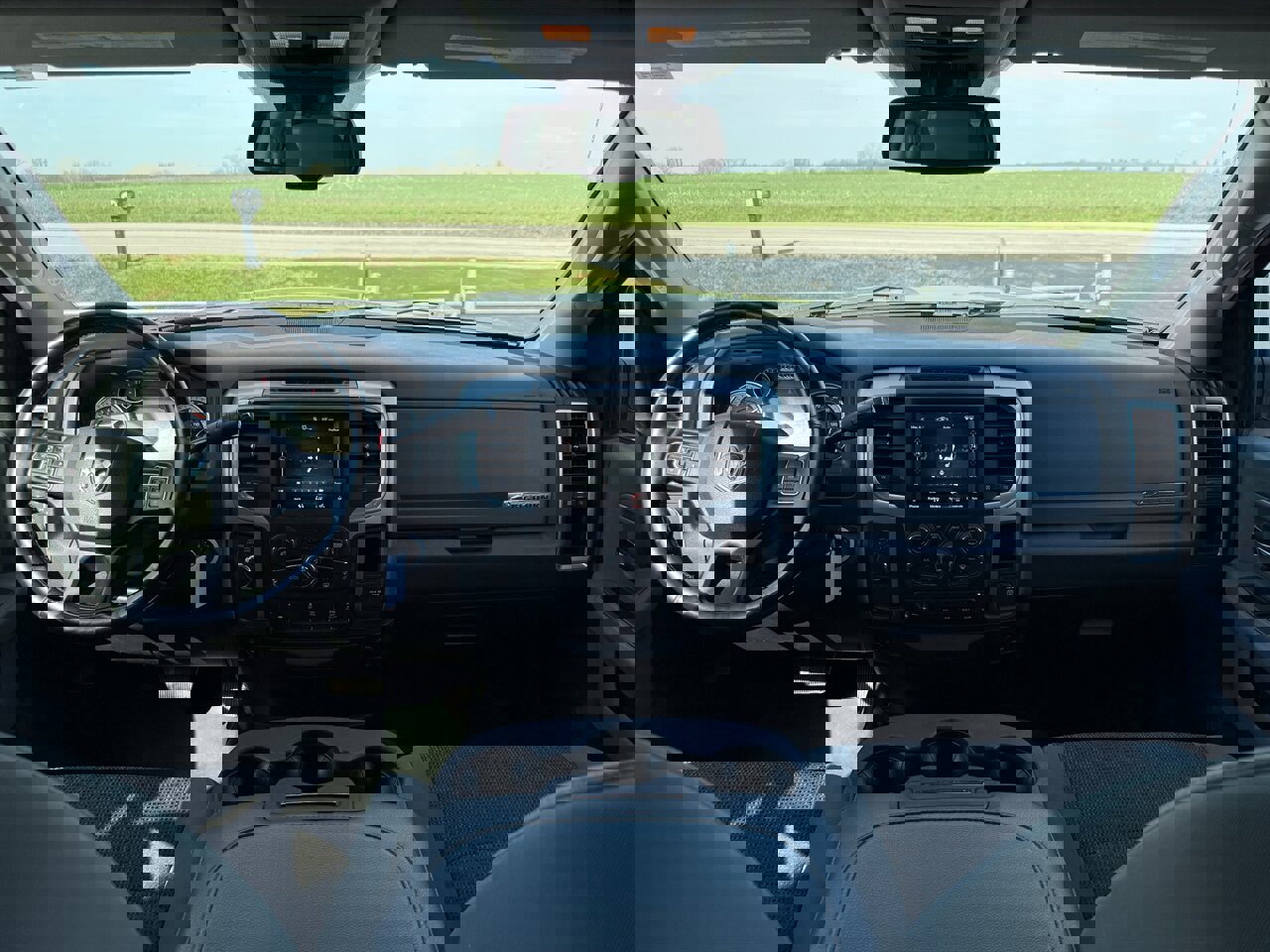 Used 2018 RAM 2500 Big Horn w/ Harvest Edition image 13