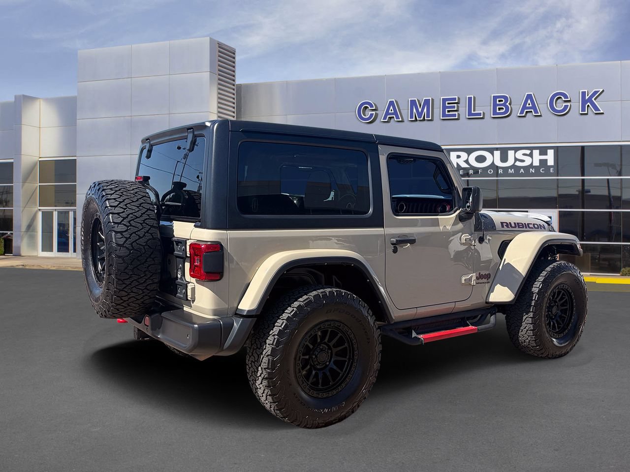 Used 2022 Jeep Wrangler Rubicon w/ LED Lighting Group AWD/4WD image 5