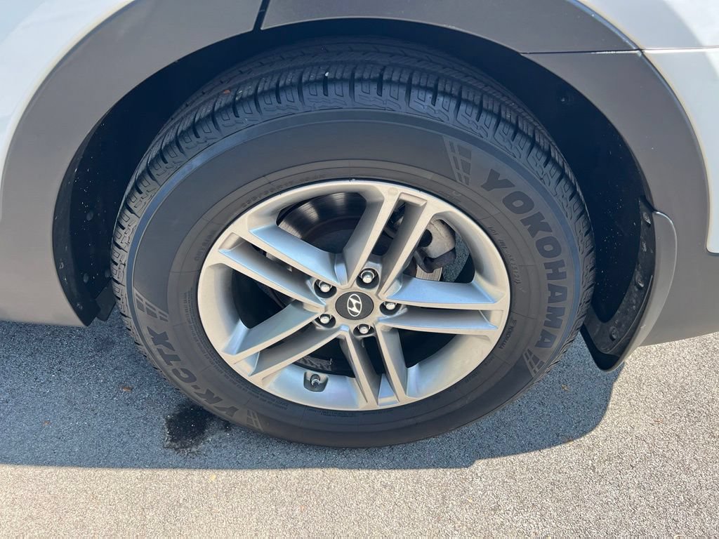 Used 2018 Hyundai Santa Fe Sport FWD image 13