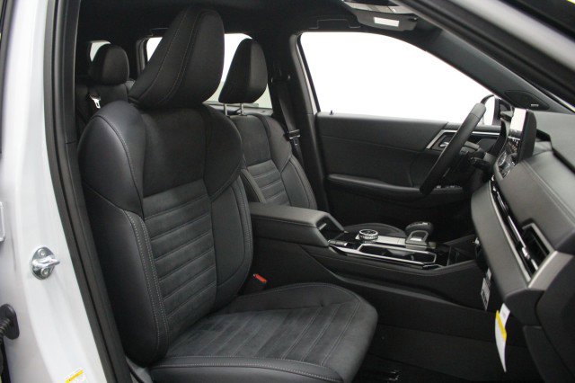 New 2026 Mitsubishi Outlander LE FWD image 19