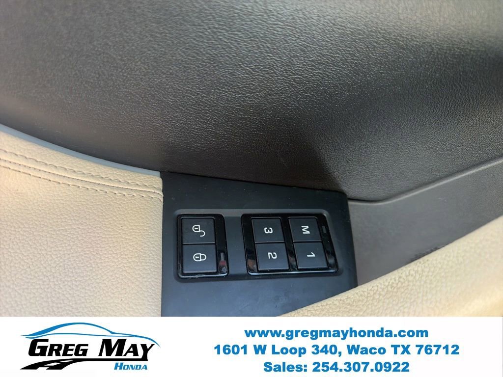 Used 2018 Jaguar F-PACE Premium AWD/4WD image 10