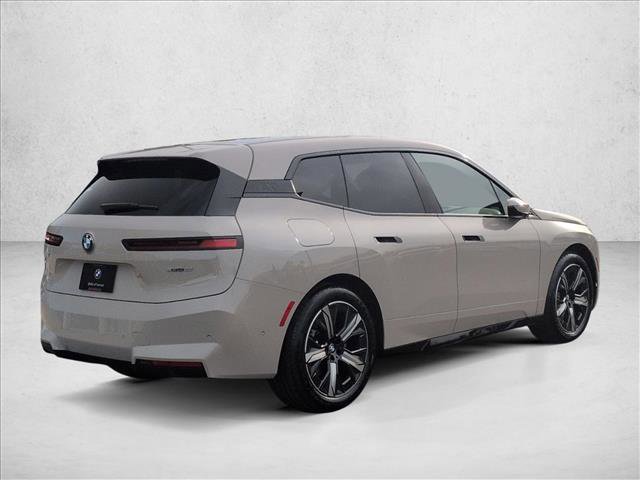 Used 2026 BMW iX xDrive60 image 5