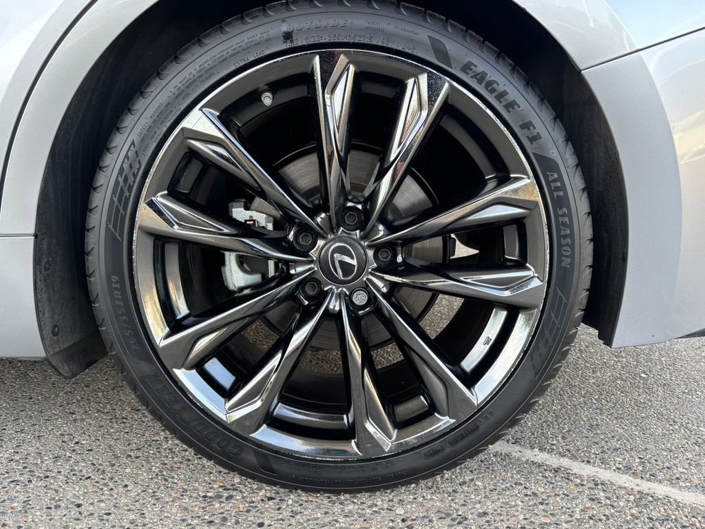 Used 2022 Lexus IS 350 F Sport w/ Accessory Package image 31