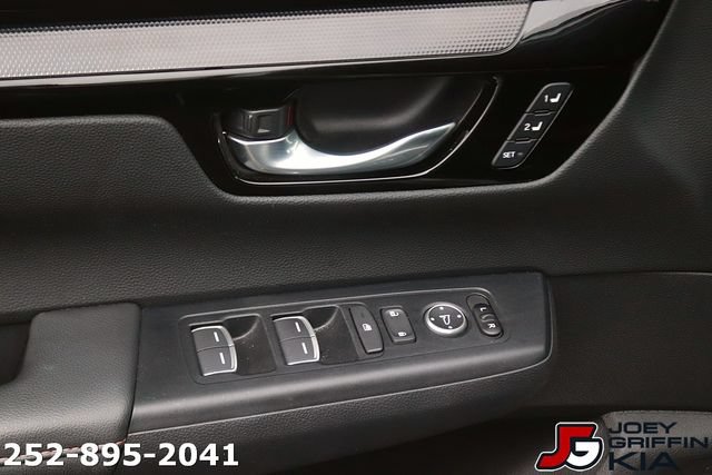 Used 2024 Honda CR-V Sport Touring image 13