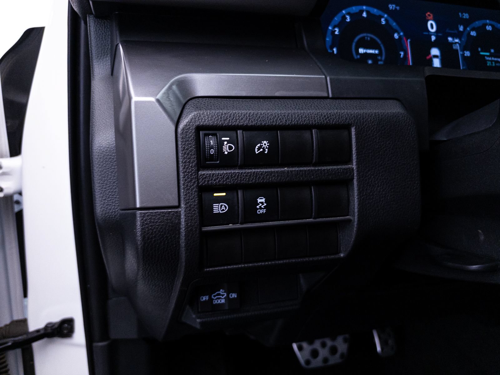 Used 2024 Toyota Tacoma TRD Sport AWD/4WD image 20