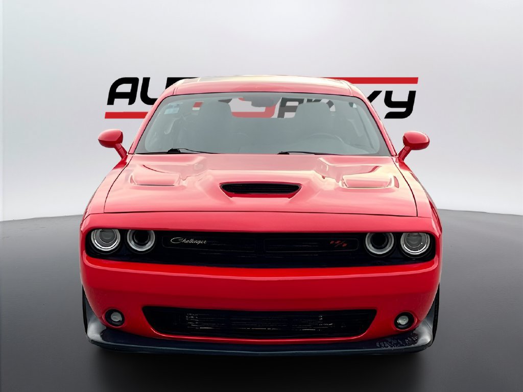 Used 2023 Dodge Challenger R/T Scat Pack RWD image 2