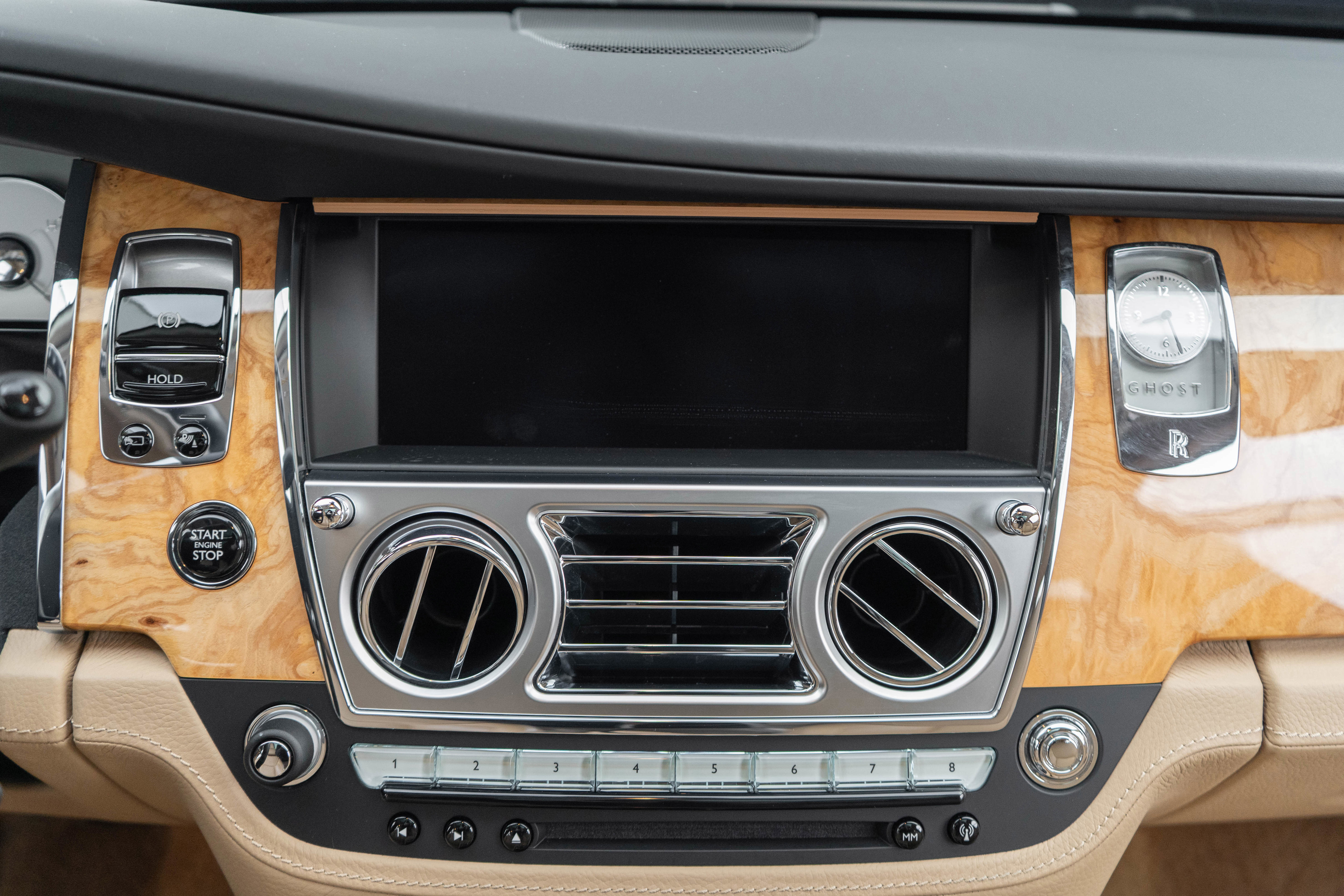 Used 2017 Rolls-Royce Ghost image 29