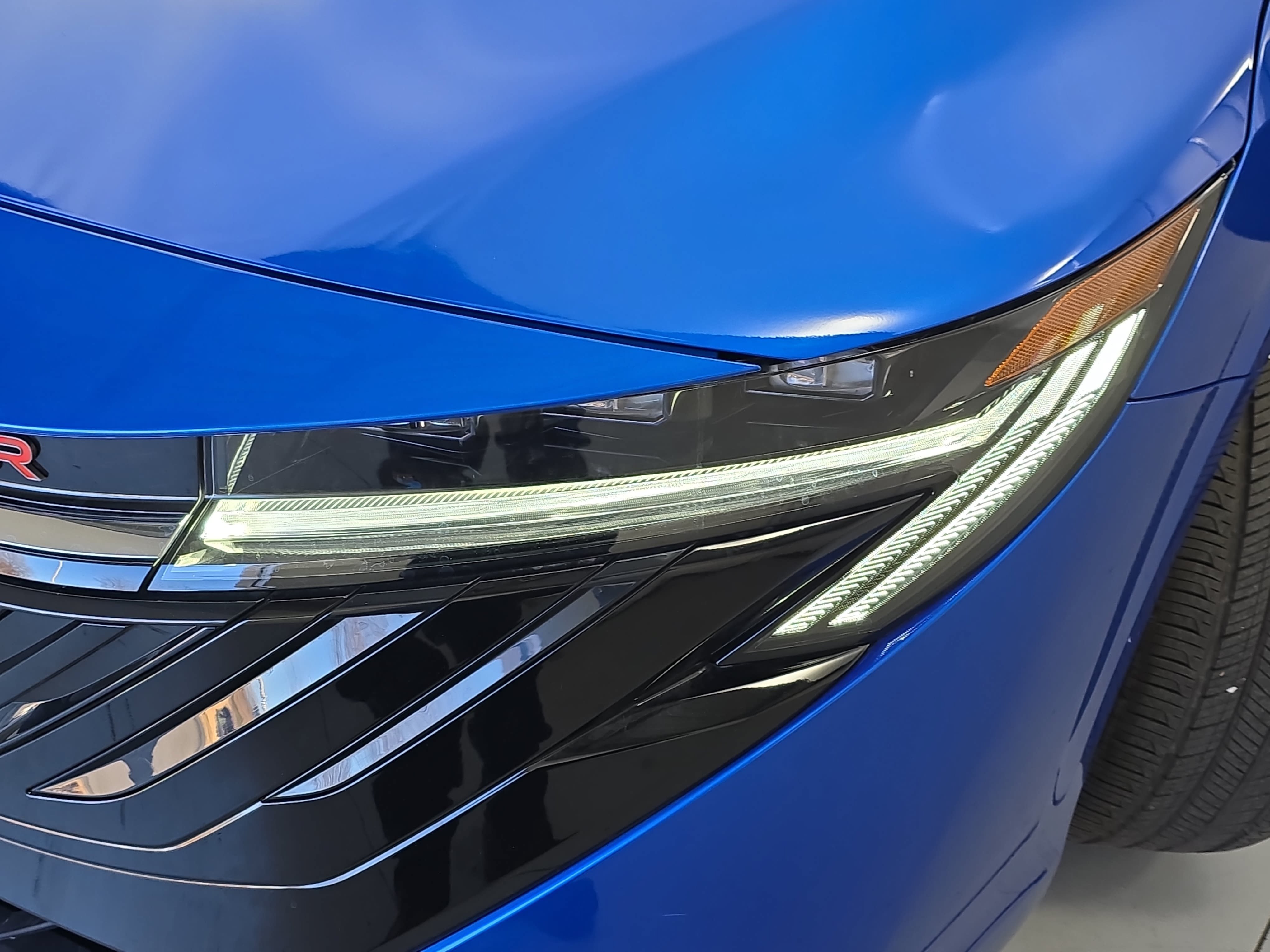 New 2026 Nissan Sentra SR w/ SR Premium Package FWD image 28