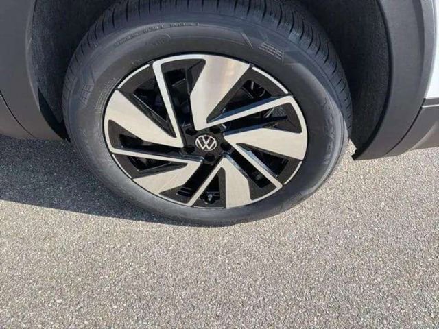 New 2026 Volkswagen Atlas SE image 11