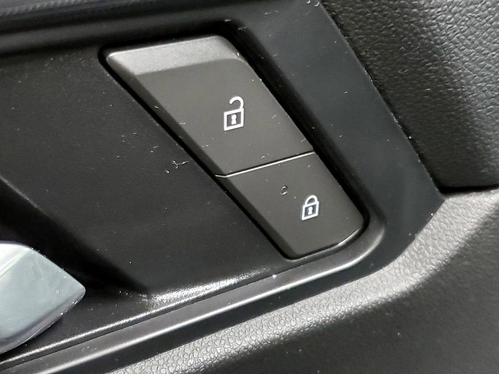 Used 2025 GMC Acadia Elevation image 26