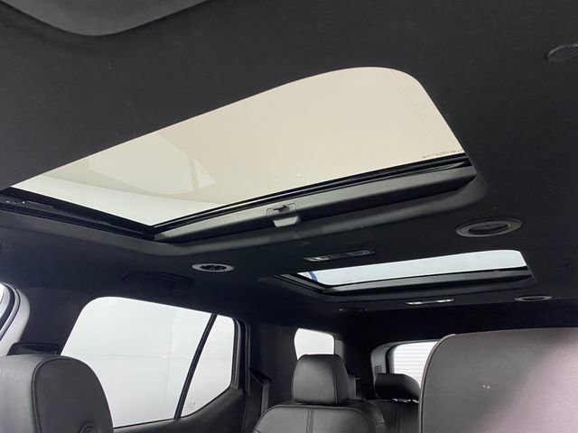 Certified 2023 Chevrolet Traverse RS image 24