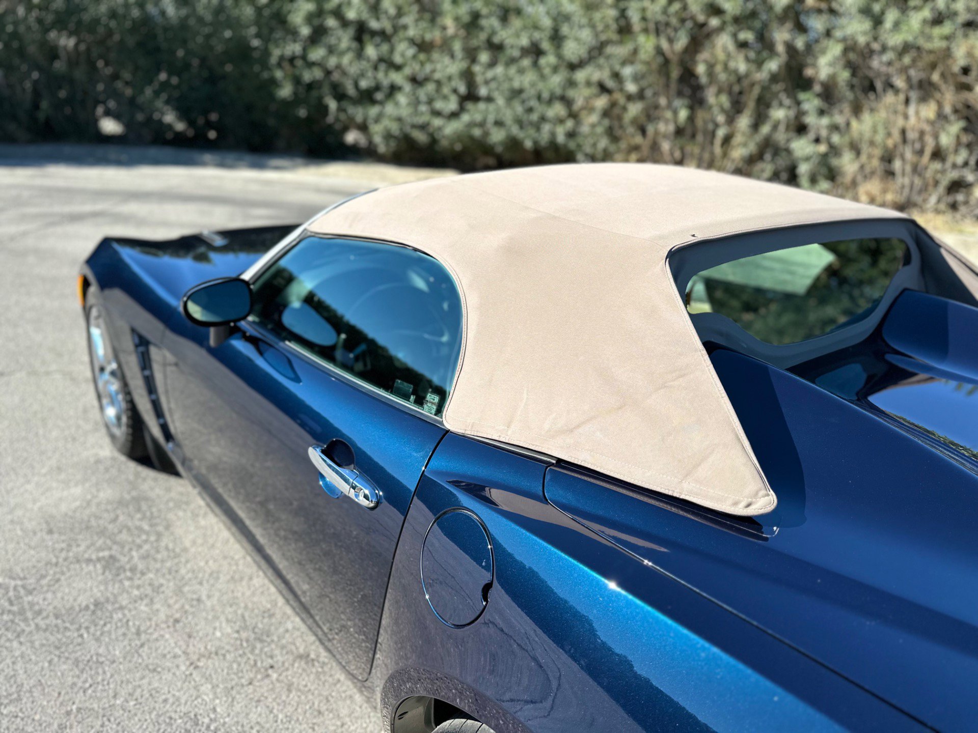 Used 2007 Saturn Sky Red Line image 17