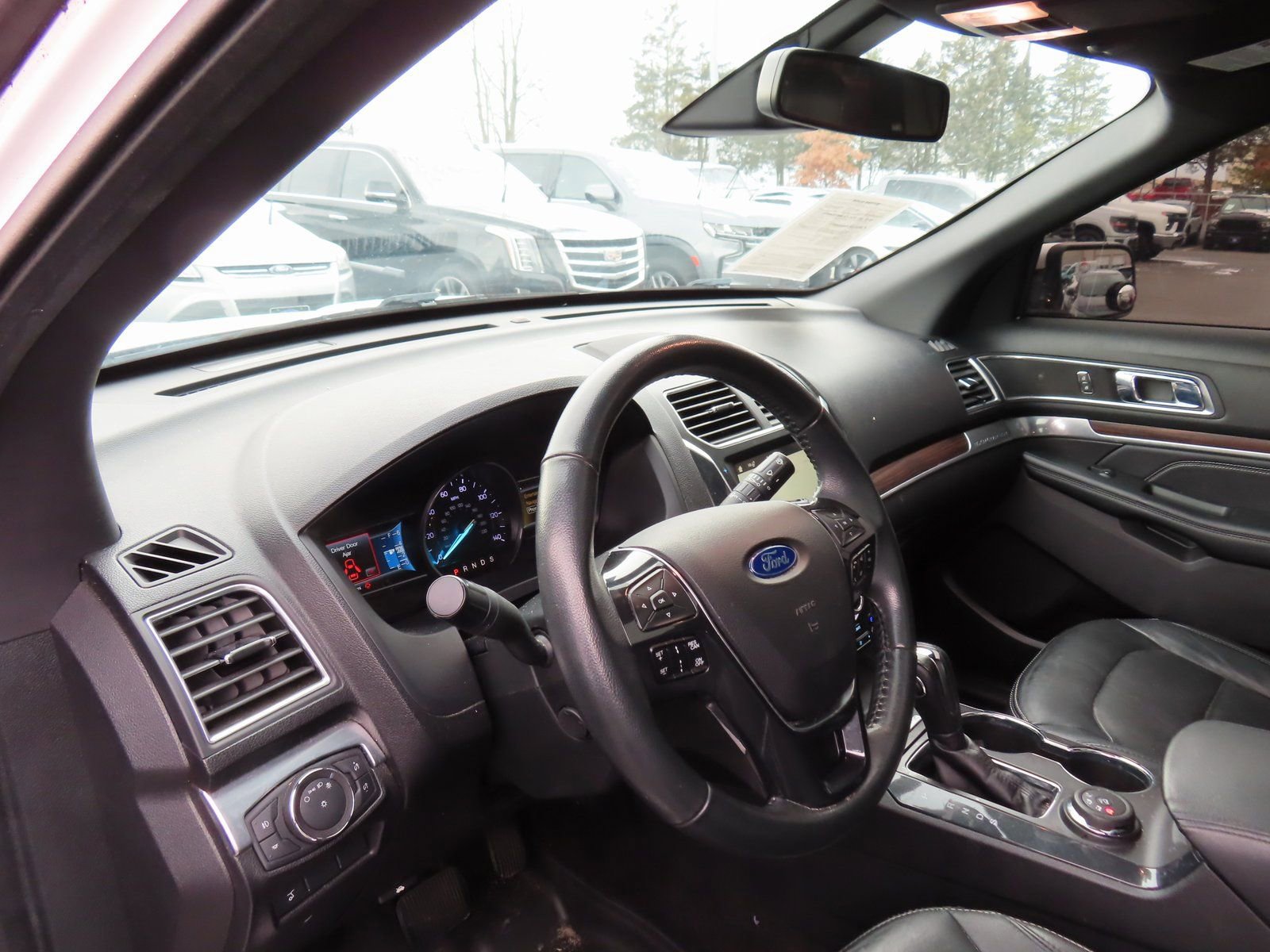 Used 2018 Ford Explorer Limited w/ Equipment Group 301A image 12