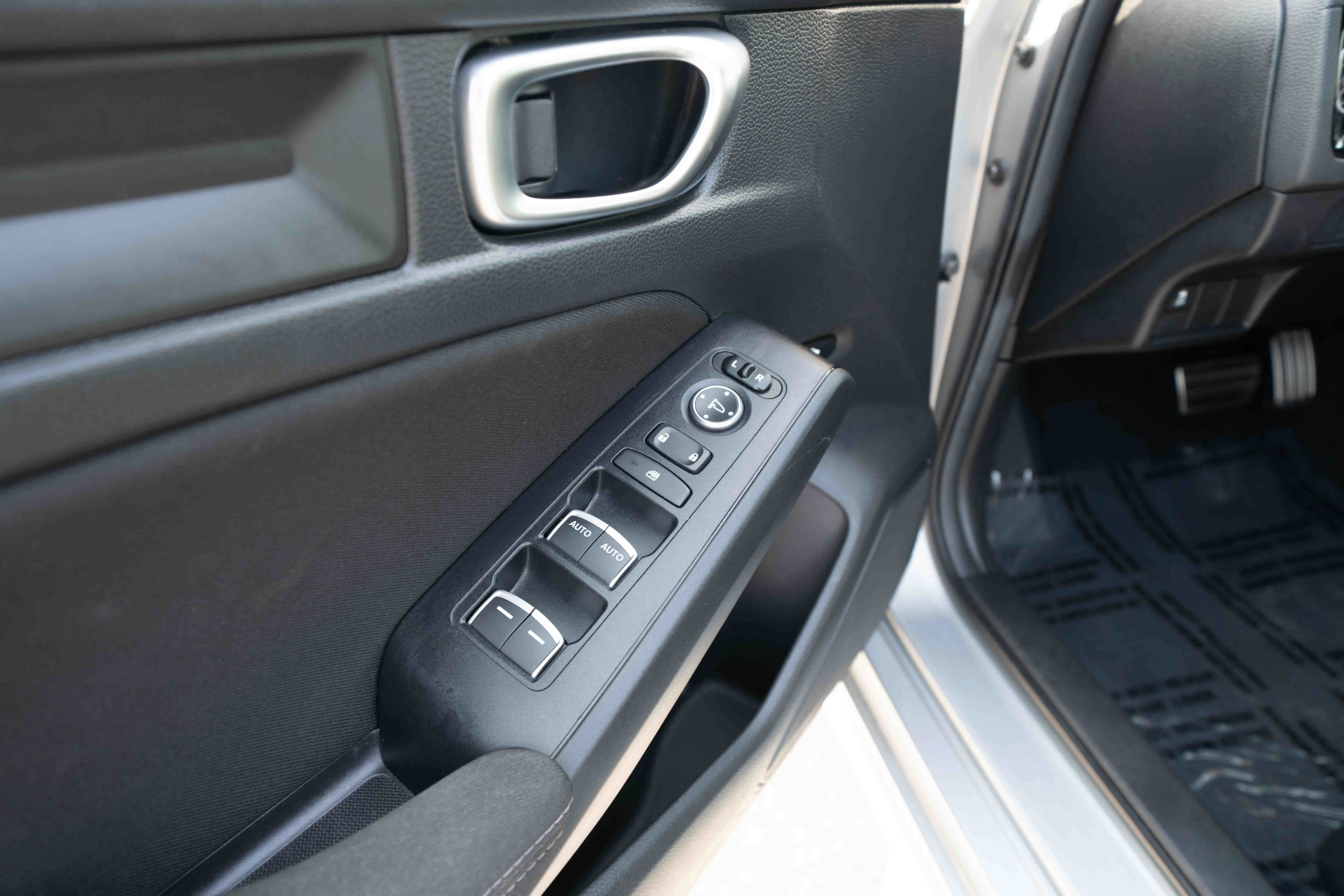 Used 2025 Honda Civic Sport image 7