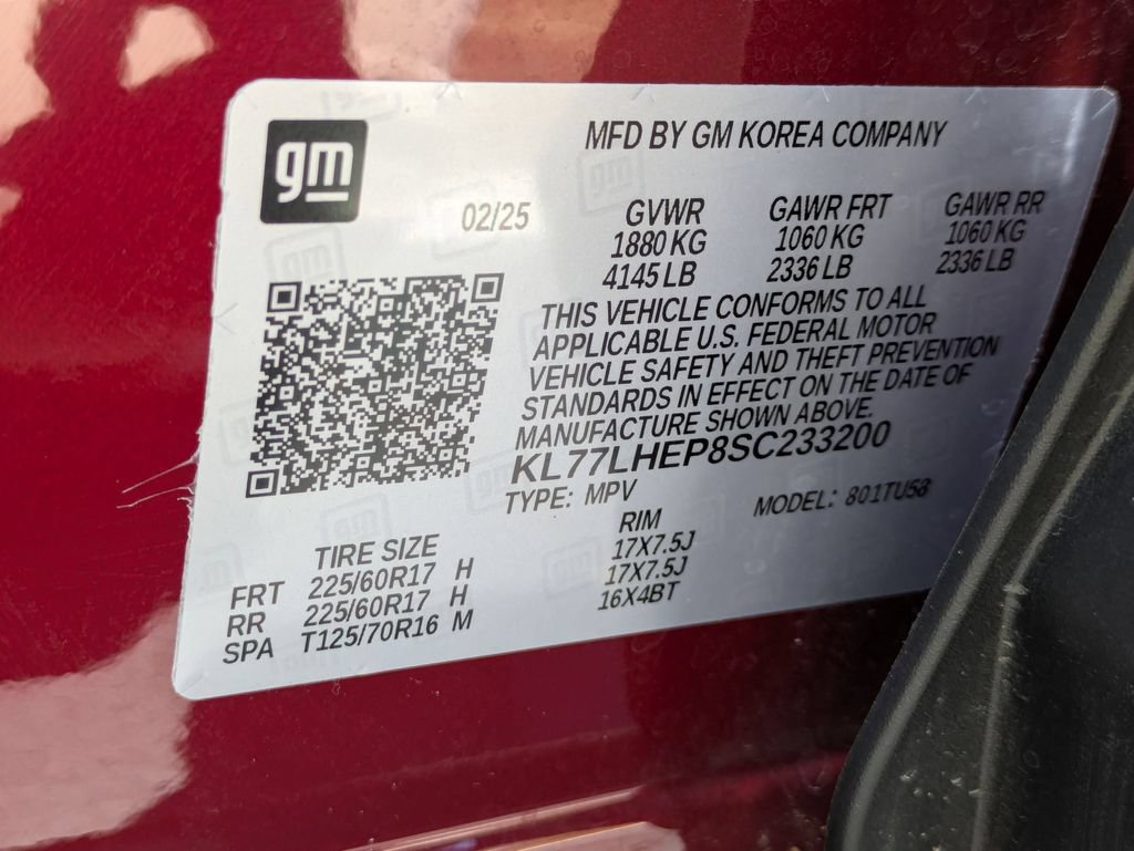Used 2025 Chevrolet Trax LT w/ LT Convenience Package FWD image 35