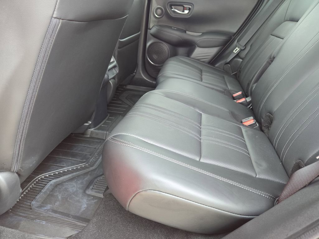 Used 2025 Honda HR-V EX-L image 31