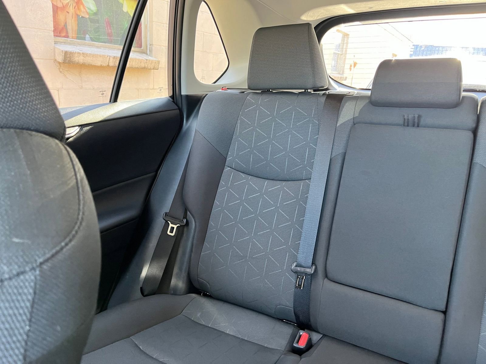 Used 2025 Toyota RAV4 XLE image 39