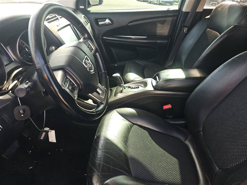 Used 2020 Dodge Journey Crossroad w/ Popular Equipment Group FWD image 4