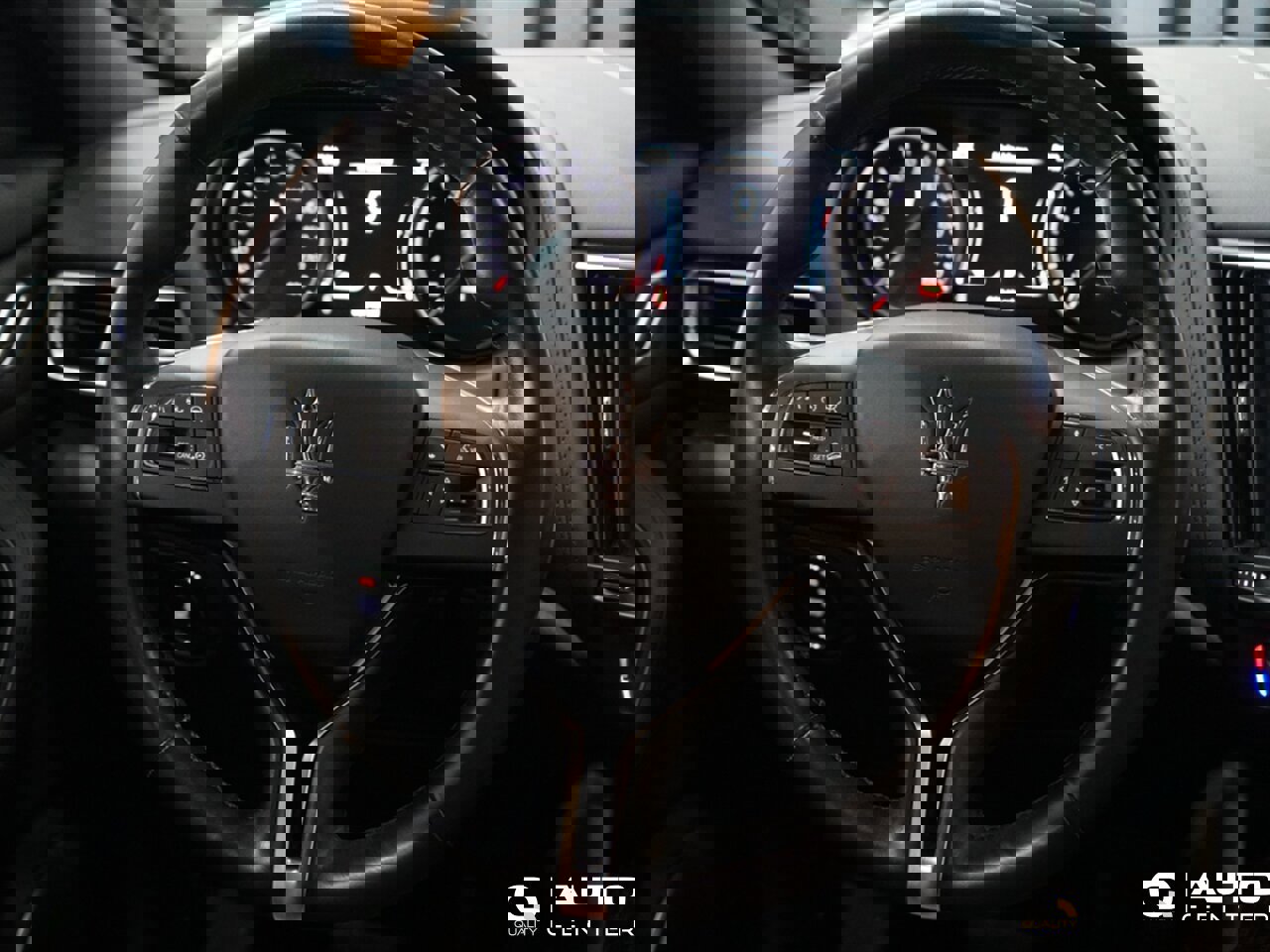 Used 2021 Maserati Levante GranLusso image 15