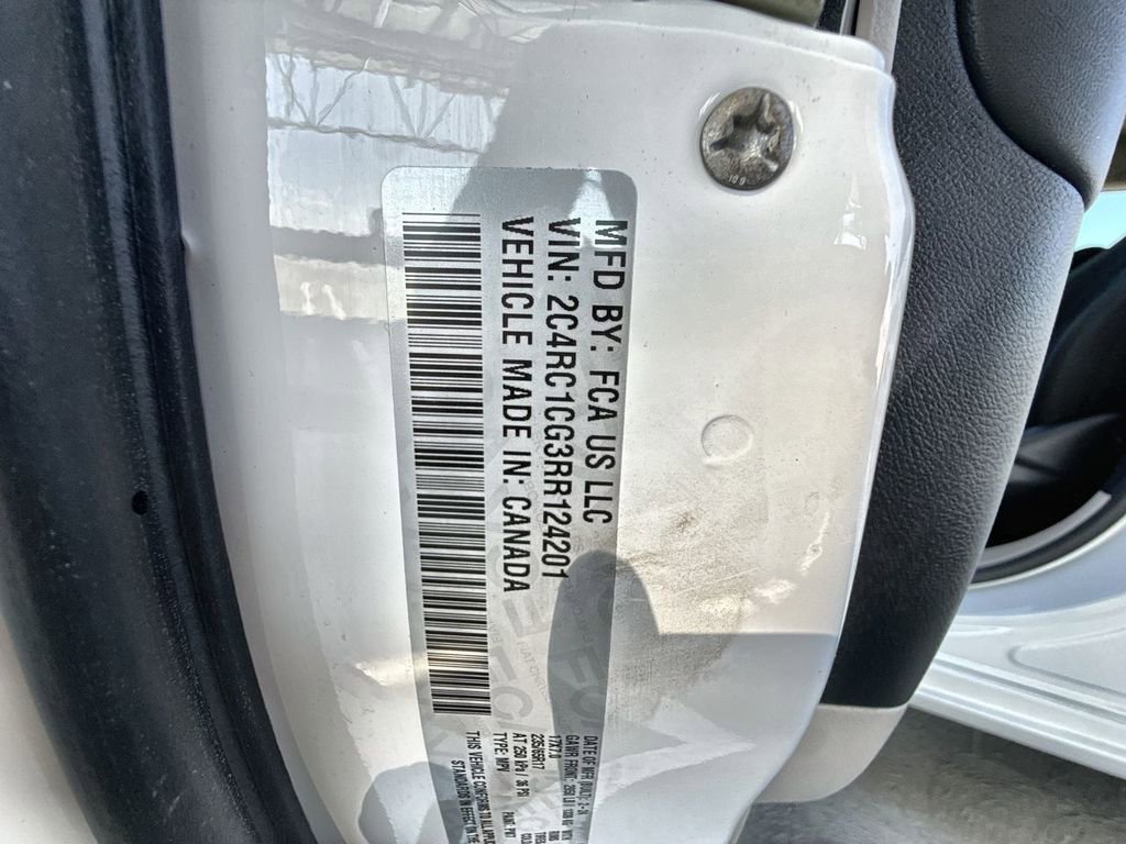 Used 2024 Chrysler Voyager LX FWD image 24