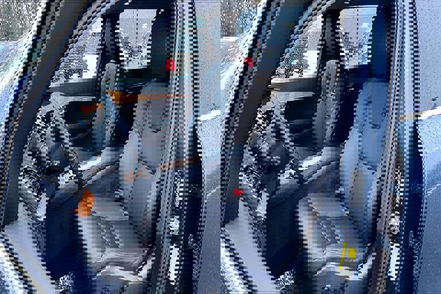 Certified 2024 Volvo XC90 B6 Plus w/ Protection Package Premier image 8