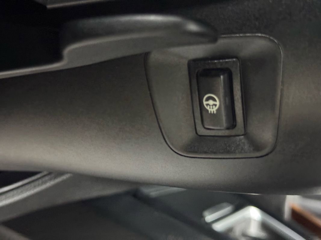 Used 2015 BMW 435i xDrive Convertible AWD/4WD image 34