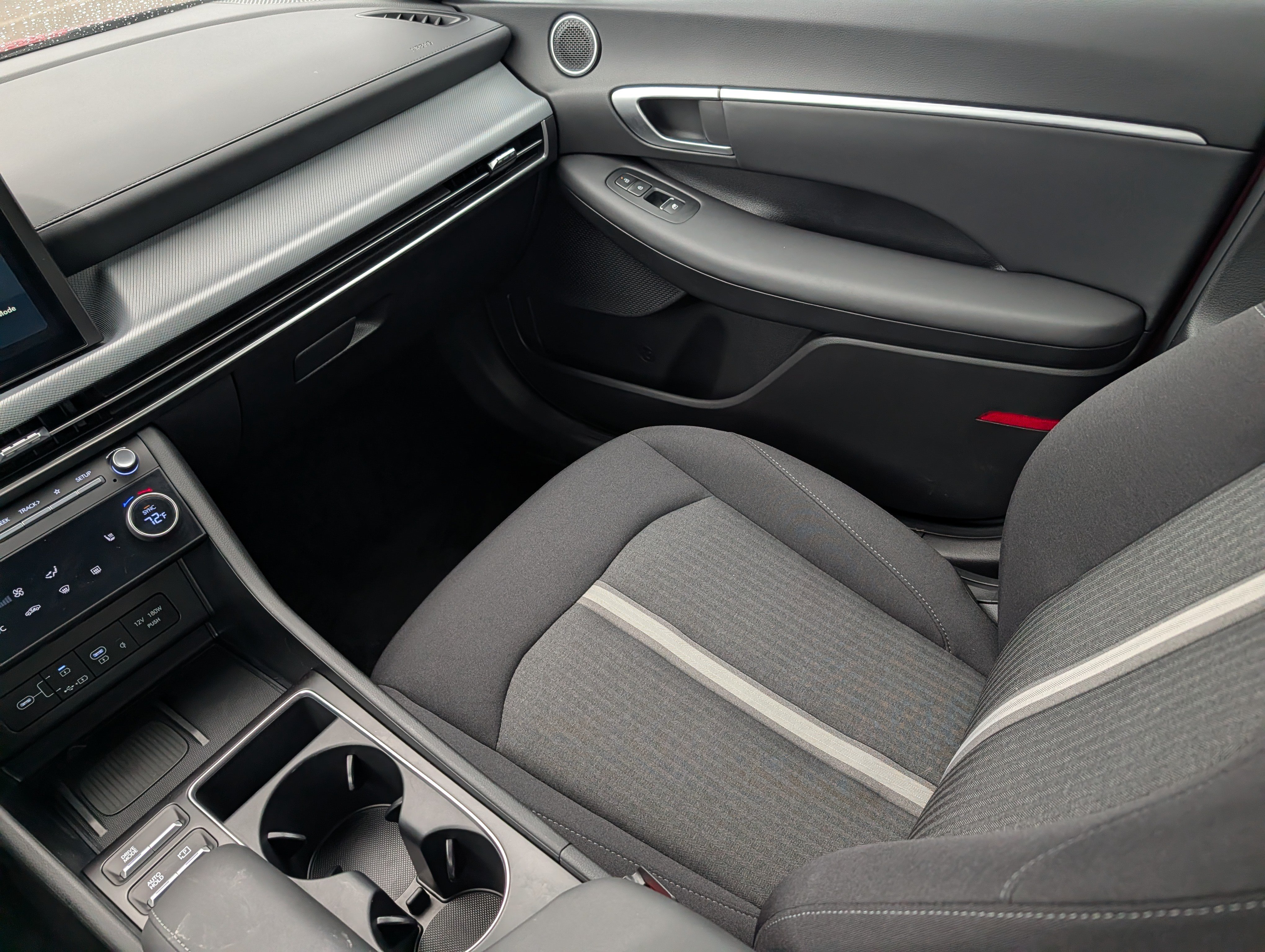 Certified 2026 Hyundai Sonata SEL FWD image 11