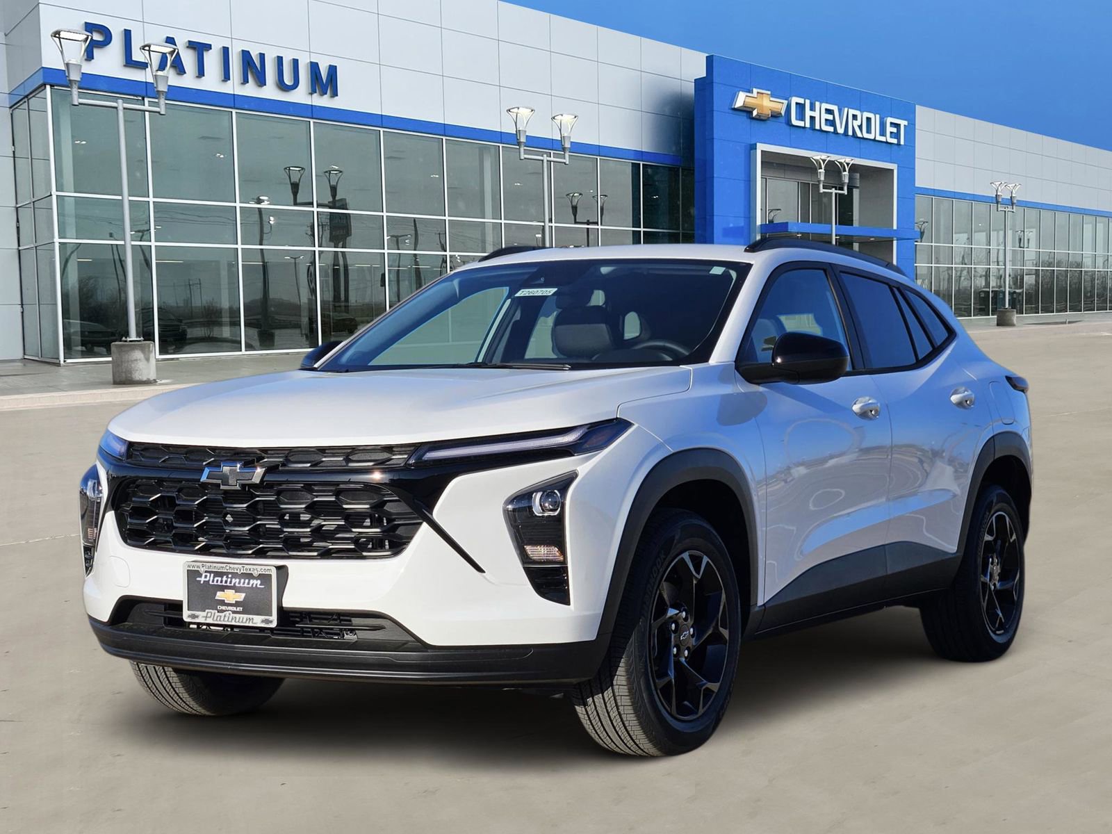 New 2026 Chevrolet Trax LT w/ Driver Confidence Package image 2