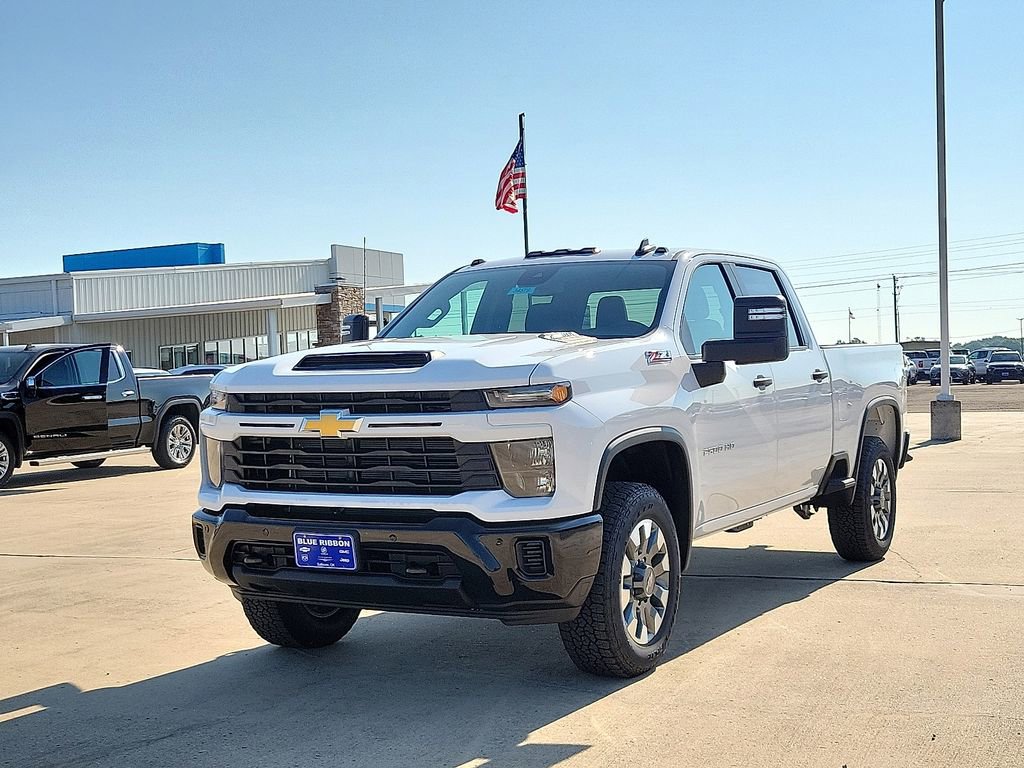 New 2025 Chevrolet Silverado 2500 Custom w/ Custom Value Package image 2