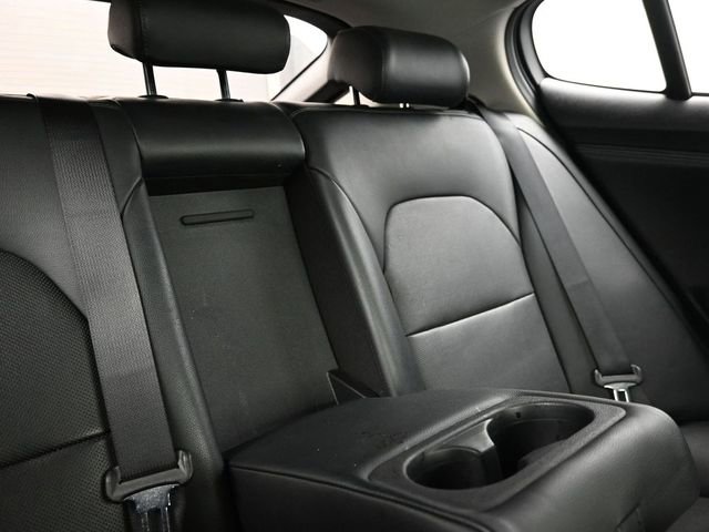 Used 2019 Kia Stinger RWD image 22