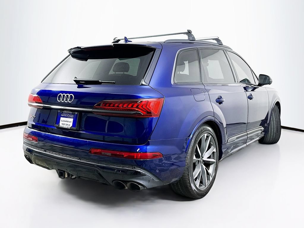 Used 2023 Audi SQ7 Prestige w/ Prestige Package AWD/4WD image 7