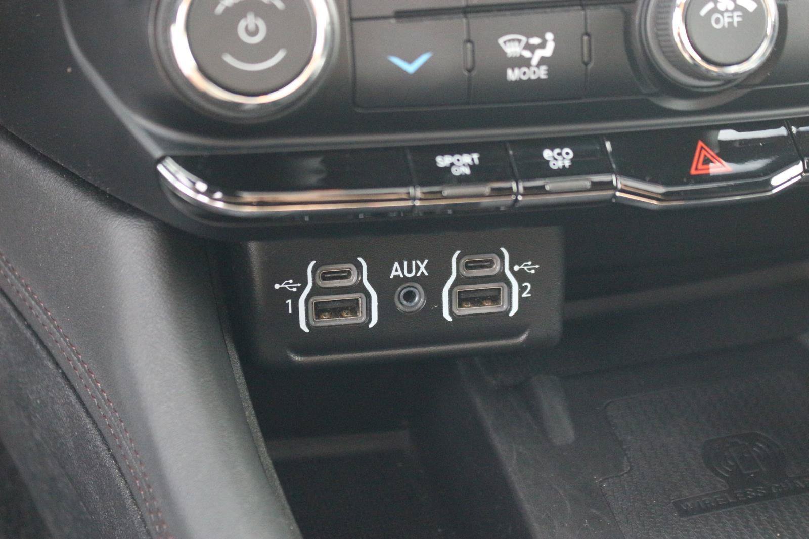 Used 2022 Dodge Durango R/T AWD/4WD image 28