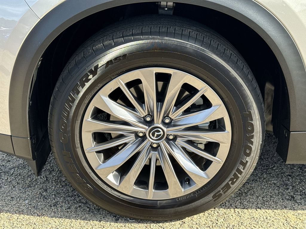 Certified 2025 MAZDA CX-90 3.3 Turbo w/ Preferred Package image 10