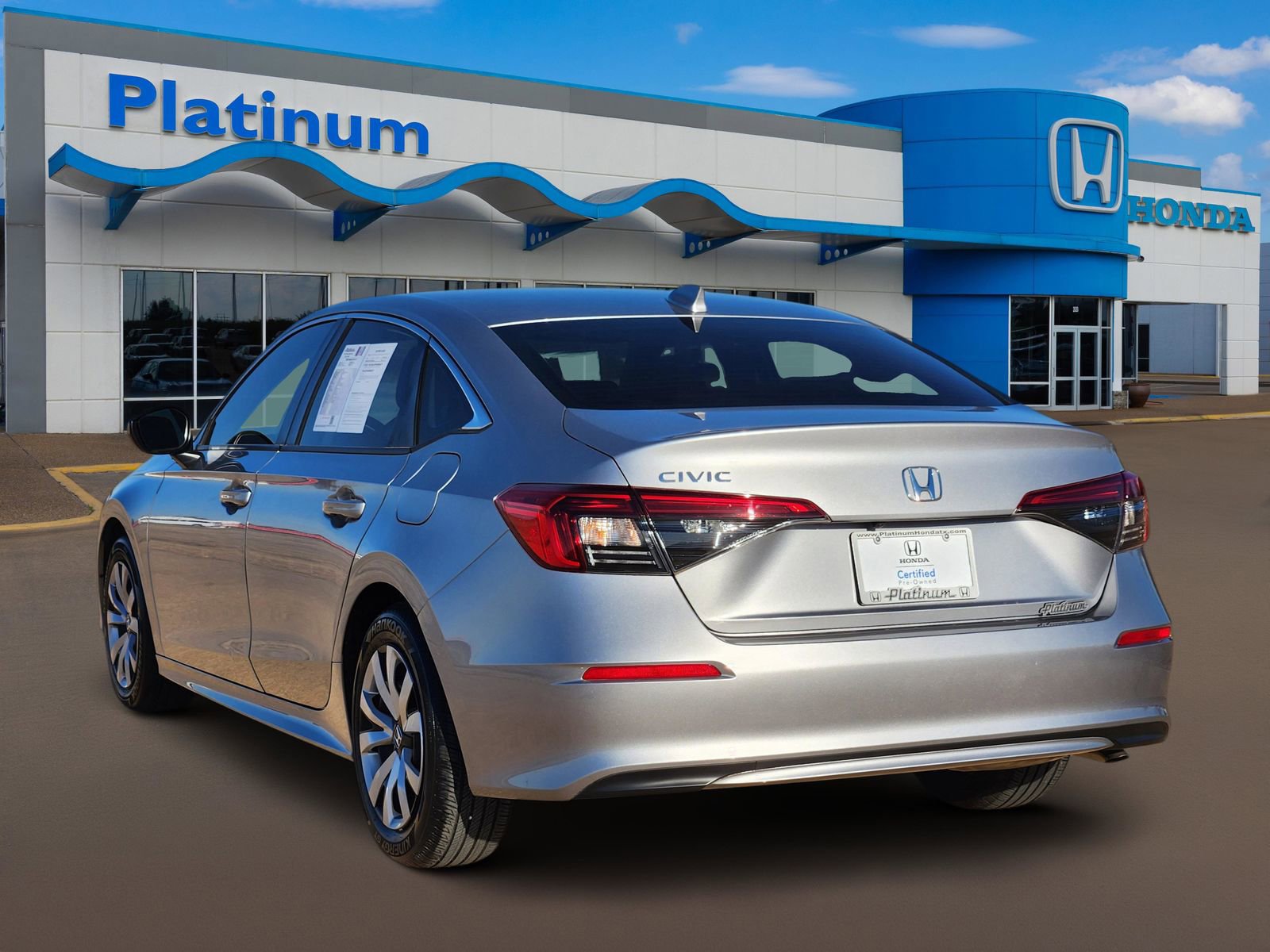 Used 2024 Honda Civic LX image 5