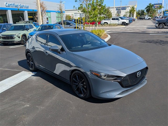 Used 2019 MAZDA MAZDA3 Hatchback w/ Premium Package image 2