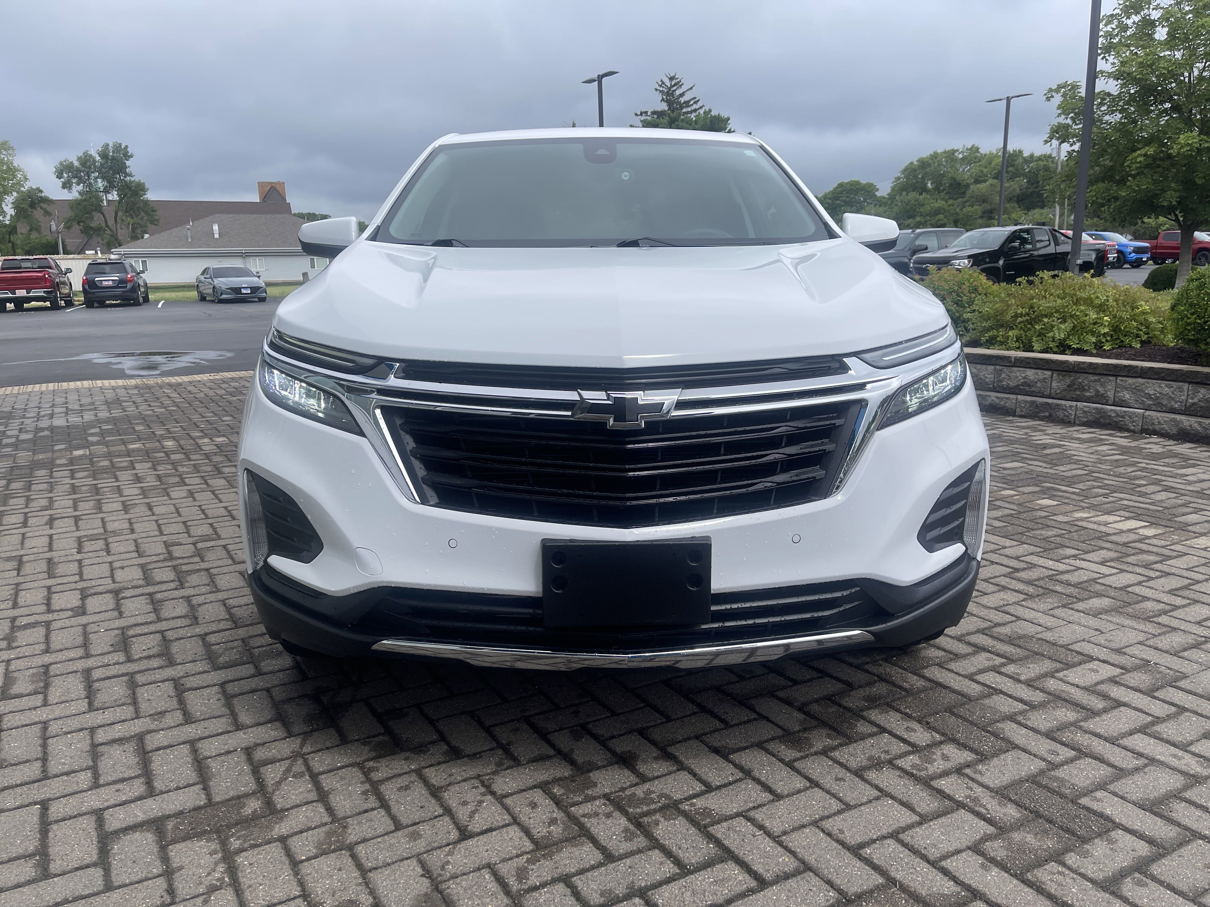 Used 2023 Chevrolet Equinox LT image 9