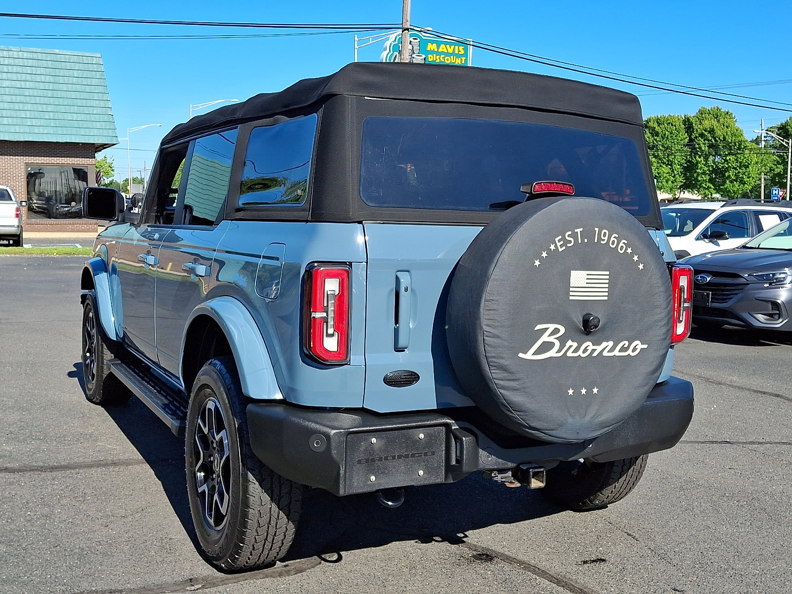 Certified 2022 Ford Bronco Outer Banks AWD/4WD image 4