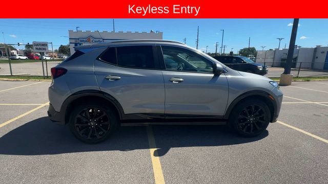 Used 2024 Buick Encore GX Sport Touring w/ Experience Buick Package FWD image 9