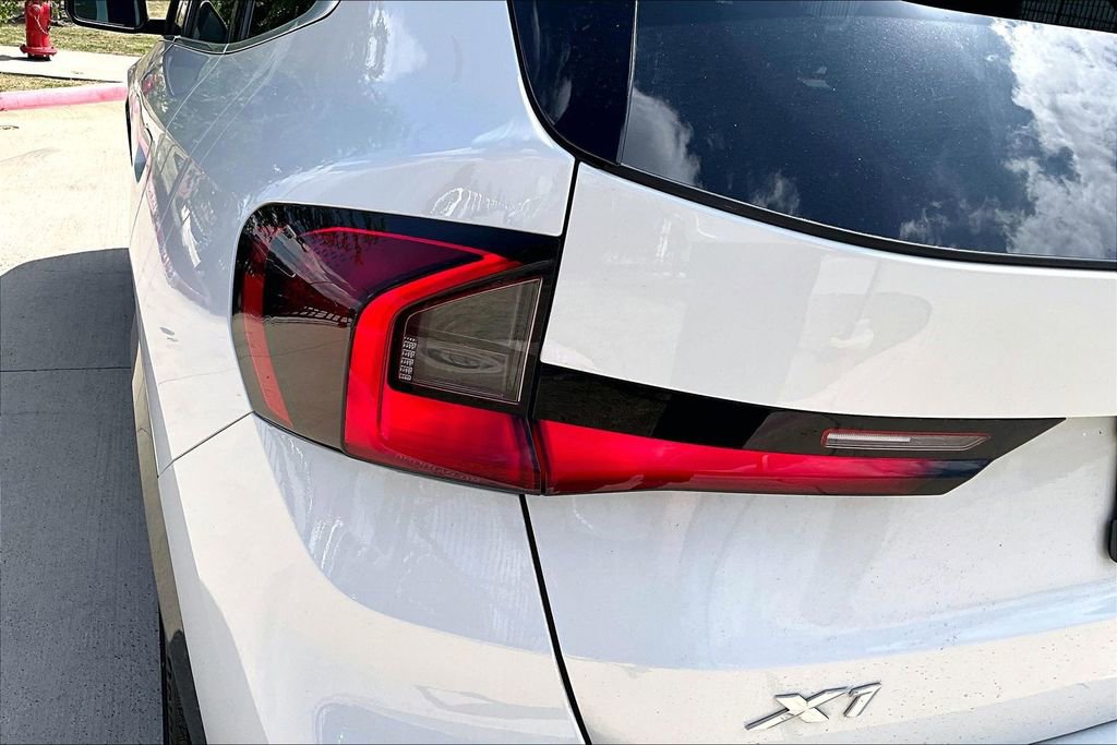 Used 2023 BMW X1 xDrive28i w/ Convenience Package image 38