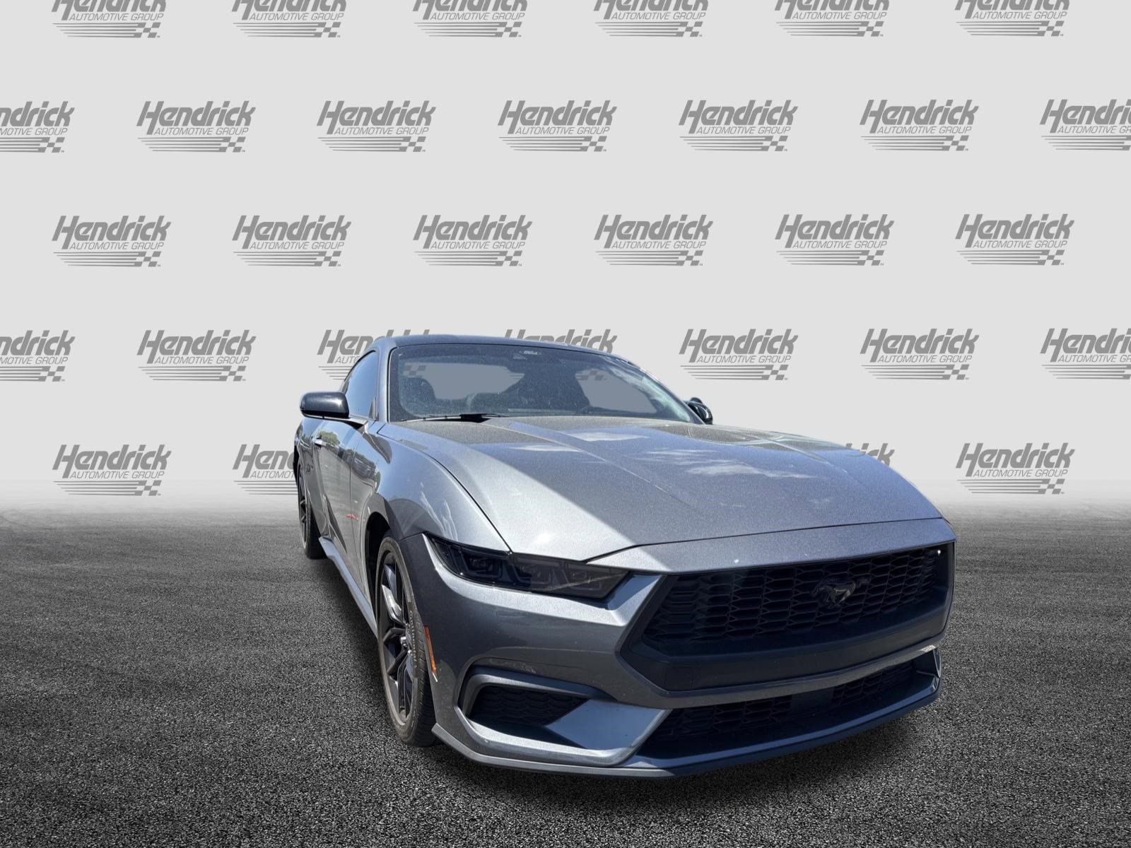 Used 2024 Ford Mustang Coupe image 7