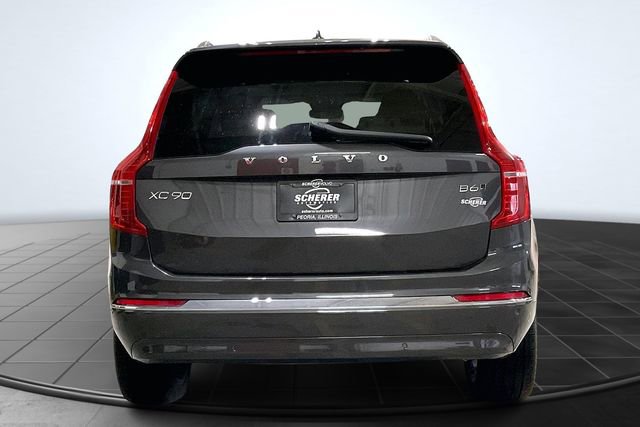 Certified 2023 Volvo XC90 B6 Ultimate w/ Lounge Package image 5