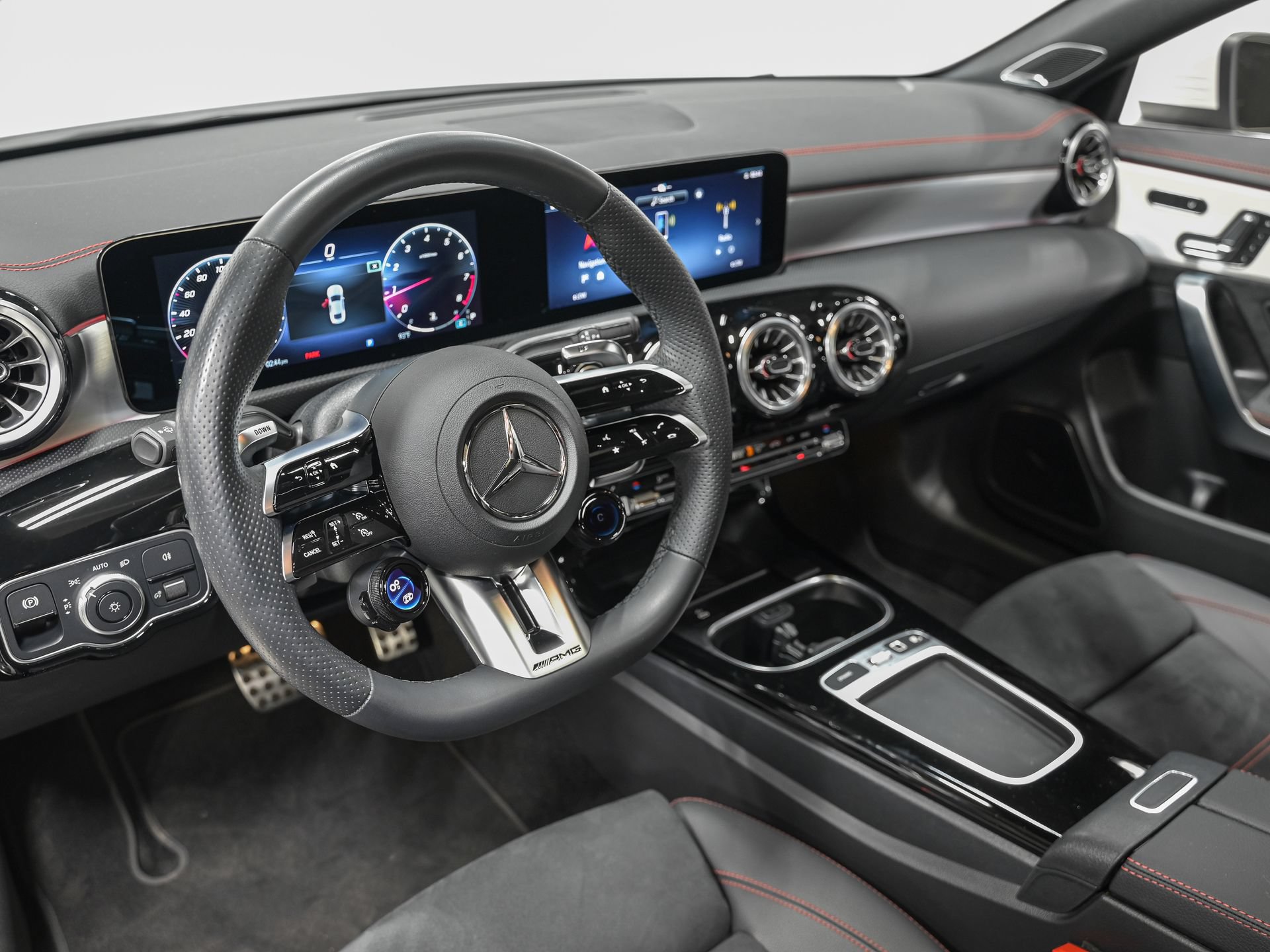 Used 2025 Mercedes-Benz CLA 45 AMG 4MATIC image 14