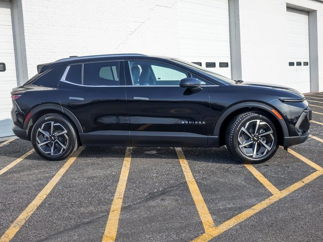 New 2026 Chevrolet Equinox EV LT image 5