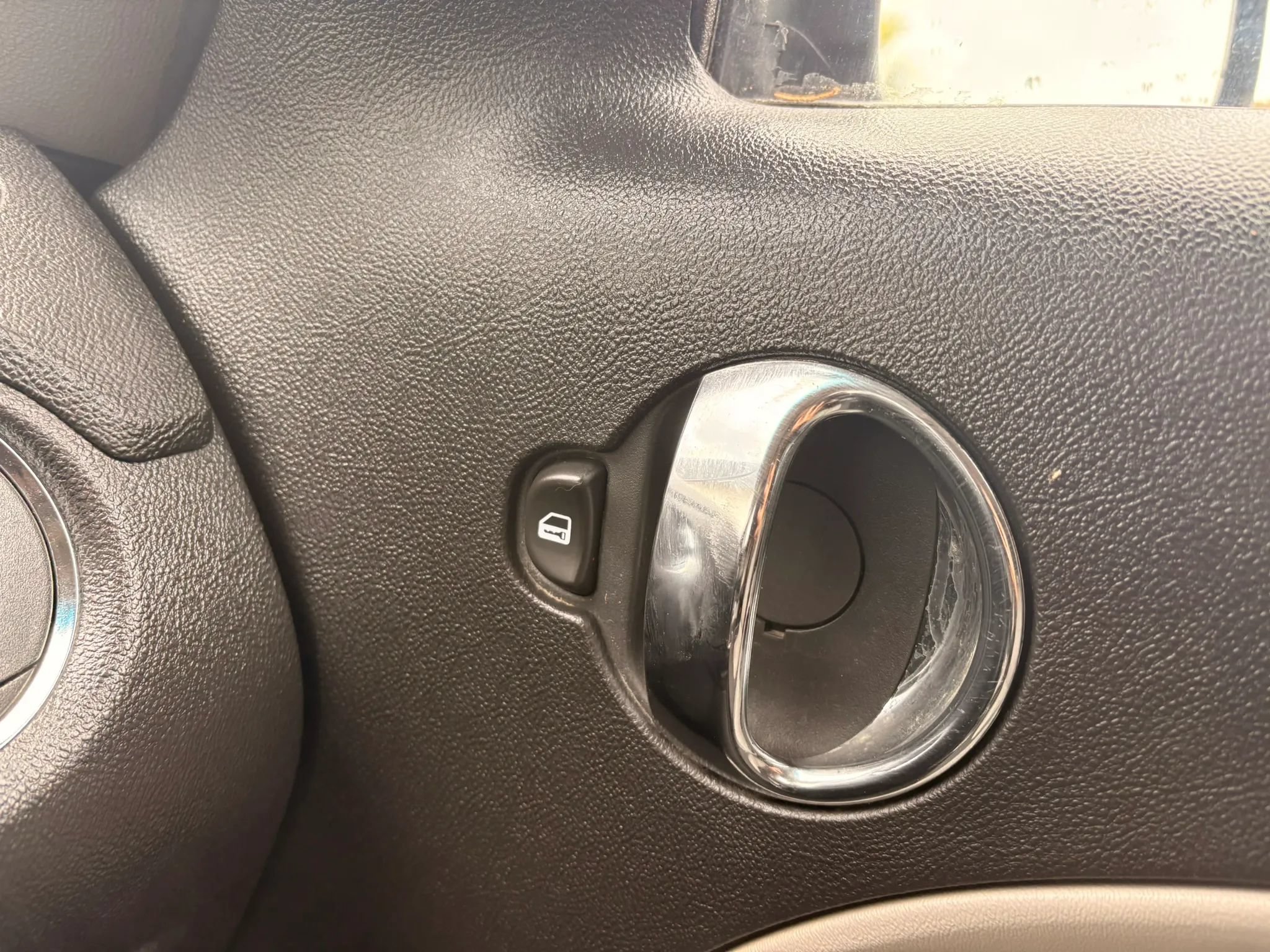 Used 2008 Chevrolet HHR SS FWD image 28